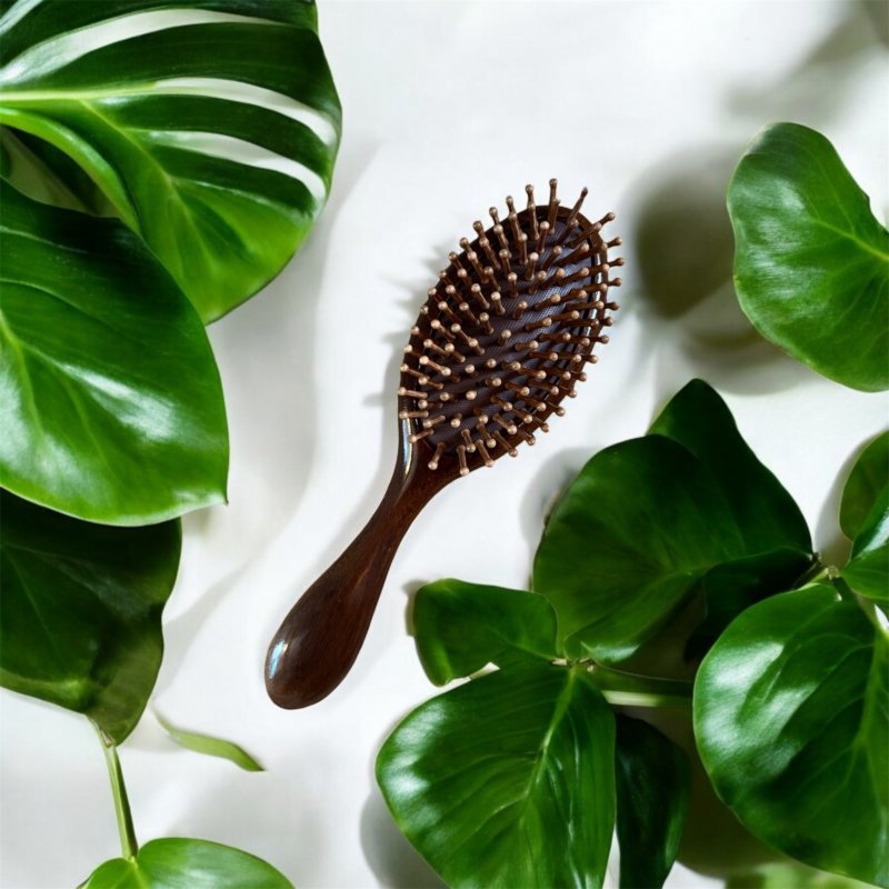 Brosse en bois de santal